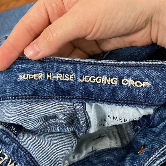 American Eagle distressed exposed zipper super hi-rise jegging crop jeans sz 4 - Picture 11 of 12